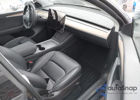 2022 Tesla Model Y Long Range Dual Motor All-Wheel Drive из США, поврежденный, VIN 7SAYGDEEXNF535584